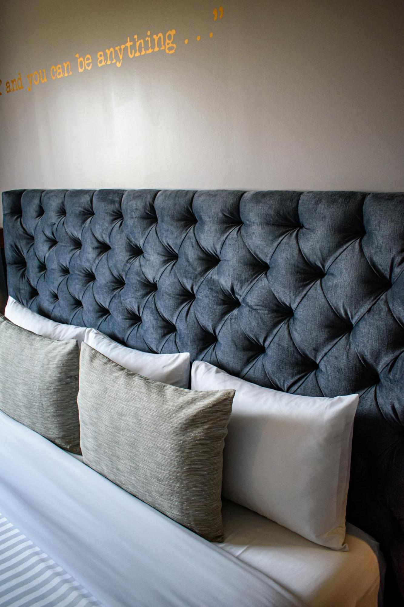Jurica Bedford Hotel מראה חיצוני תמונה